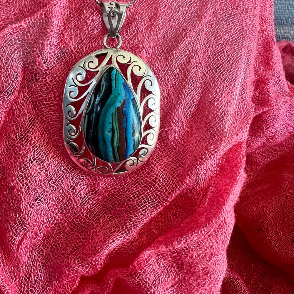 Sterling Silver Turquoise Pendant and SS Chain